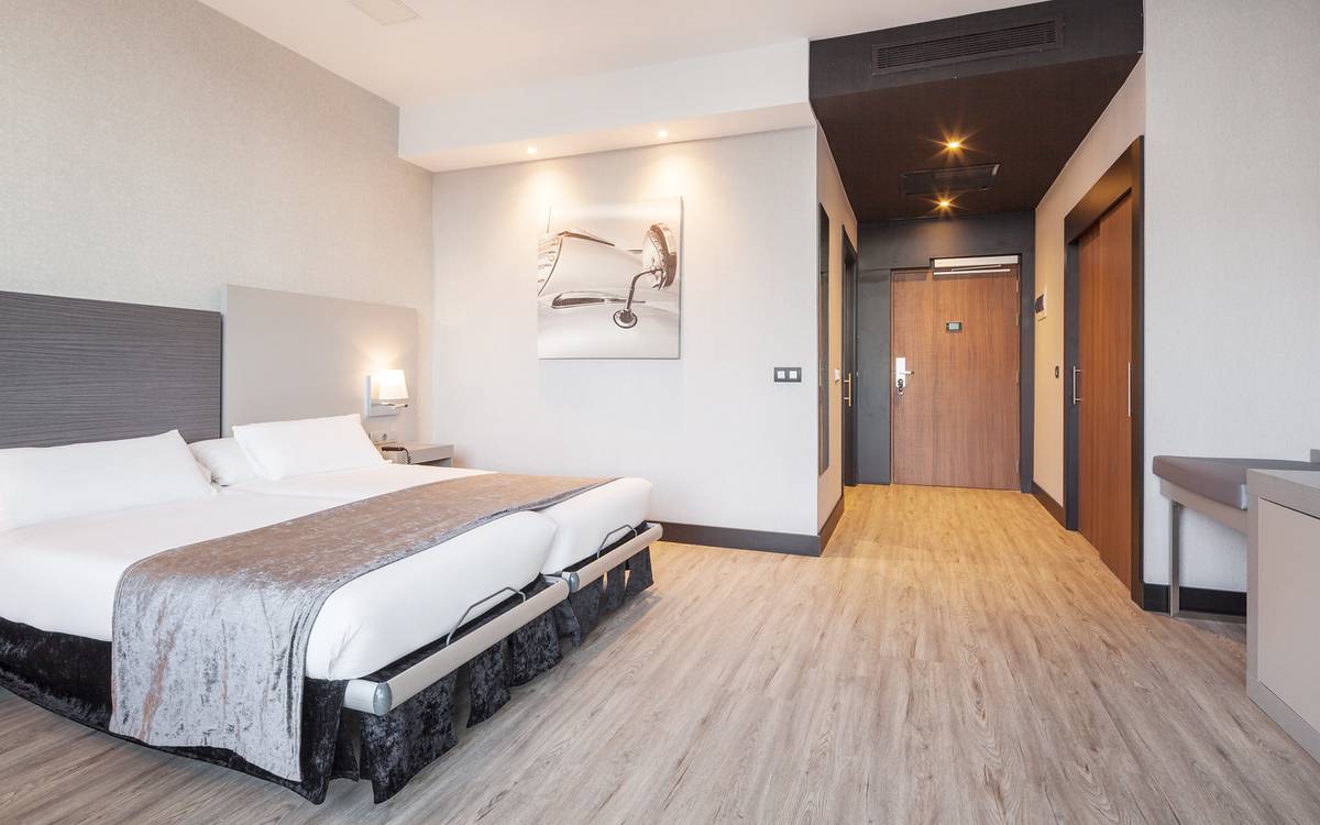 100% accesible Hotel ILUNION Atrium Madrid