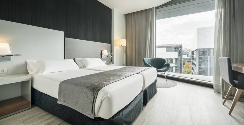 Habitación dui Hotel ILUNION Atrium Madrid