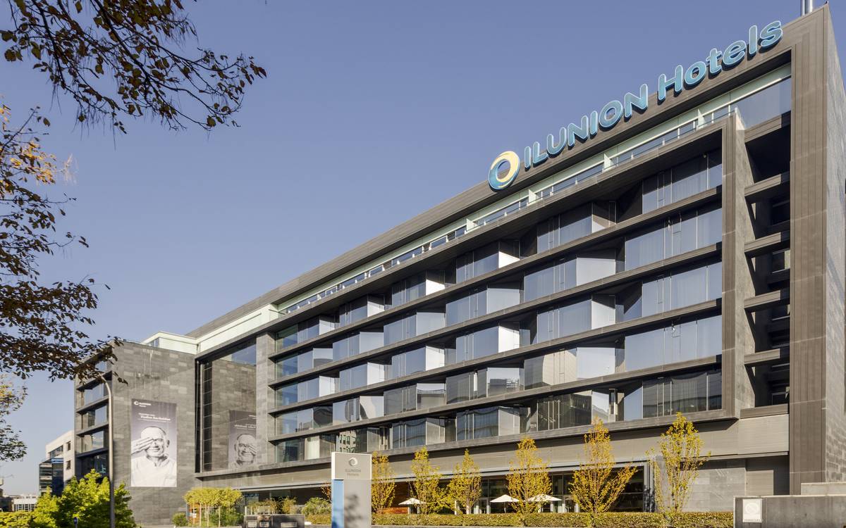 Localización privilegiada Hotel ILUNION Atrium Madrid