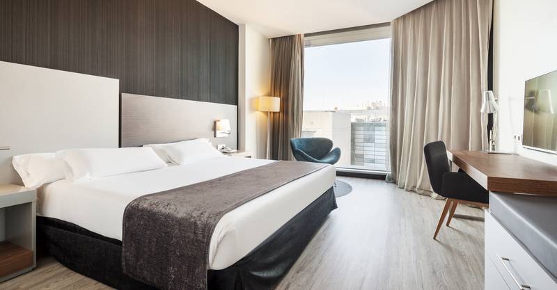 Habitación doble Hotel ILUNION Atrium Madrid