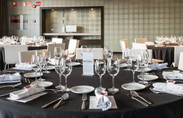 Salón Fórum Hotel ILUNION Atrium Madrid